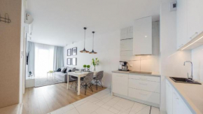 Apartamenty Kasprowicza 20A KLIMATYZACJA BASEN FINTESS SAUNY PARKING BAWIALNIA ZmywarkaTaras WYSOKI STANDARD W Pełni Wyposażony in Kolberg